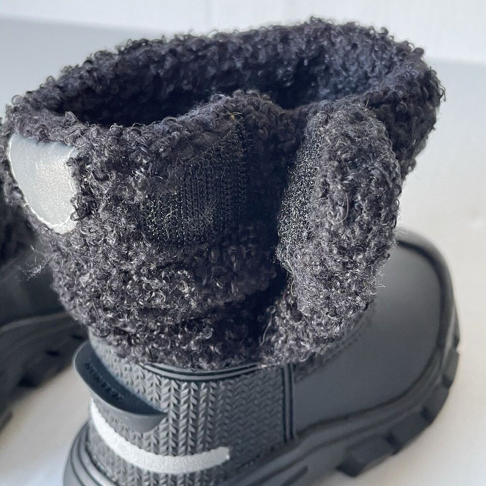 Hunter Kids Black Fleece-Lined Boots - Picture 9 of 12